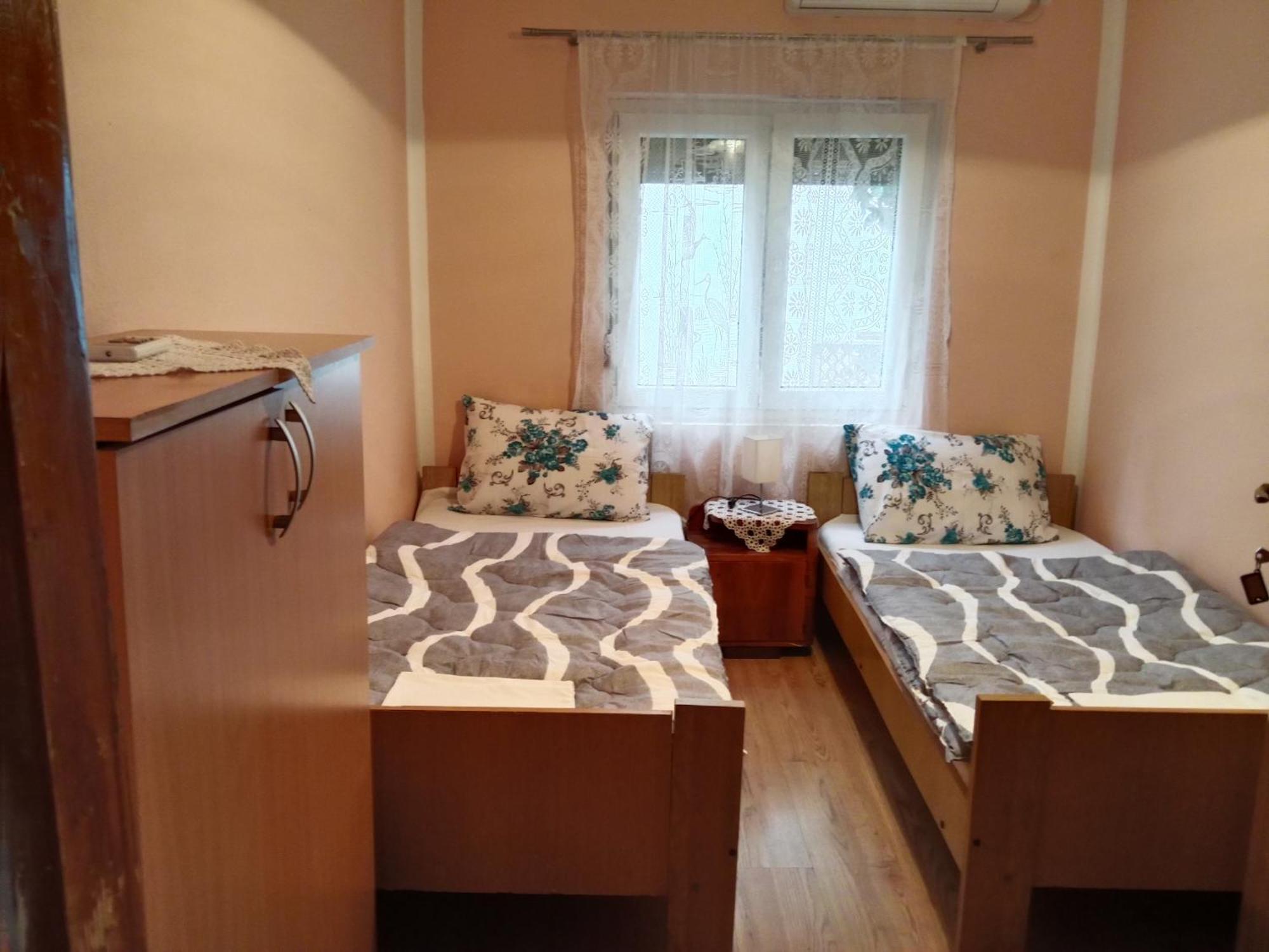Rooms Banicevic Risan Eksteriør billede
